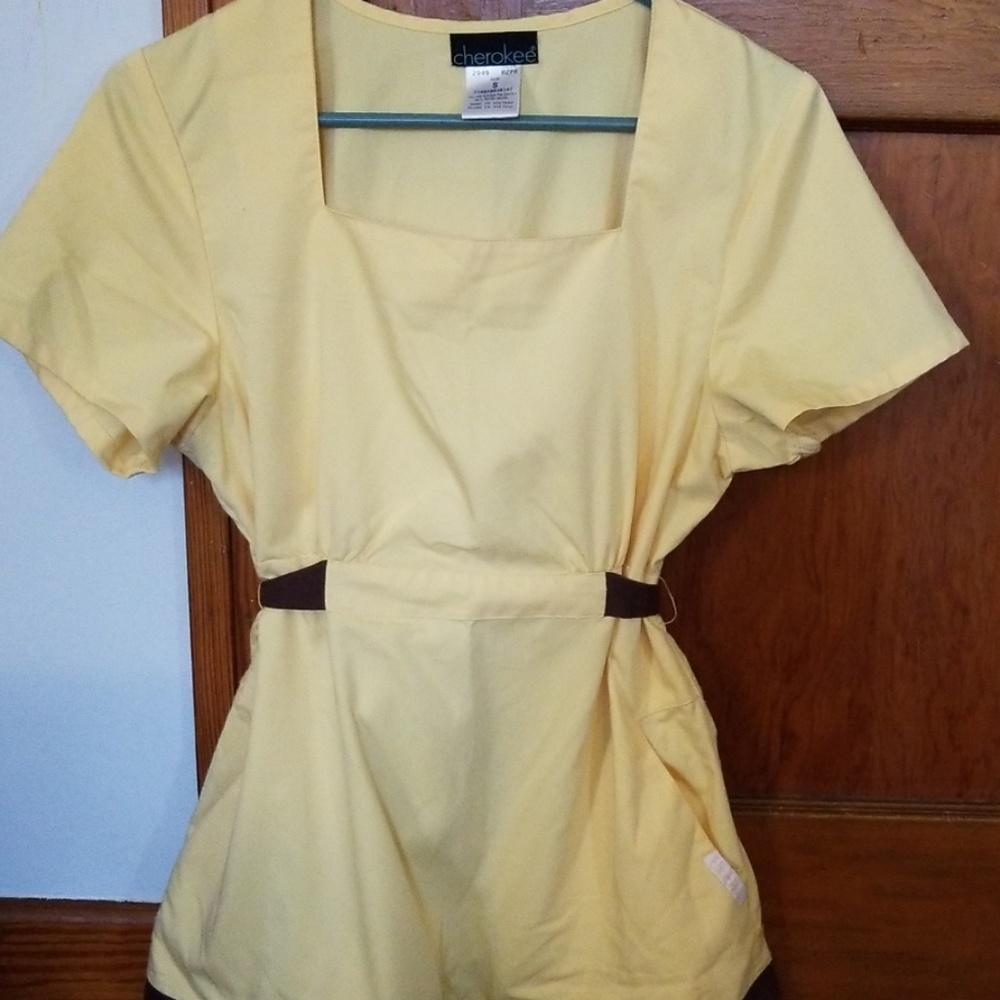 Scrub top and pants